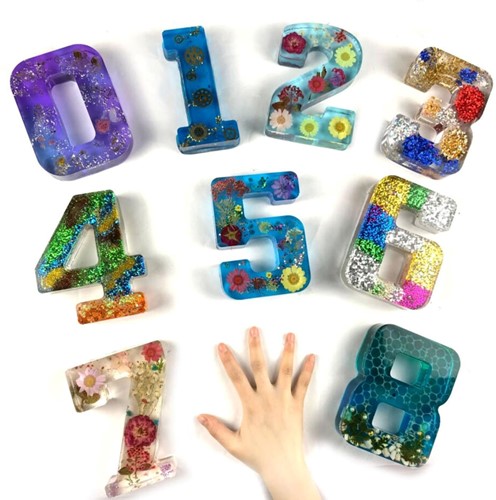 Siliconenmal 16 cm Letter M voor Epoxy Resin, Zeep, Kaars etc